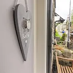 Woolly End
